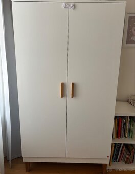 Dětský pokoj - komoda s přebalovacím pultem a skřínň - 4