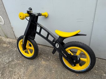 Odrážedlo FirstBIKE s doplňky - 4