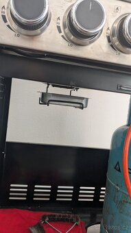 Plynový Gril atlanta 450 II - 4
