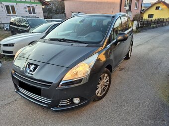 Peugeot 5008 2.0L HDi automat - 4