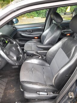 Peugeot 406 2.2 benzín - 4
