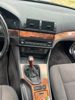 BMW 528i e39 - 4