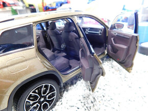 model auta skoda KODIAQ 1:18 zlatá farba / Paudi - 4