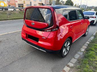 Kia Soul  EV 150kW plna vybava Zaruka - 4
