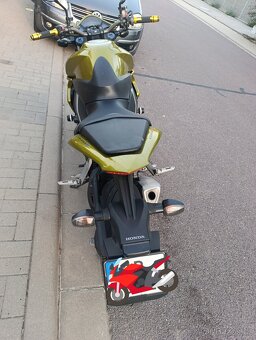 Honda CB1000R - 4