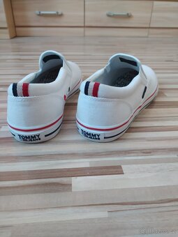 SPORTOVNÍ PLÁTĚNÉ TENISKY | BÍLÉ | TOMMY JEANS - 4