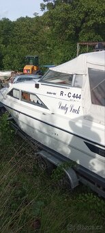 Motorová kajutová loď sealine conti jachta - 4