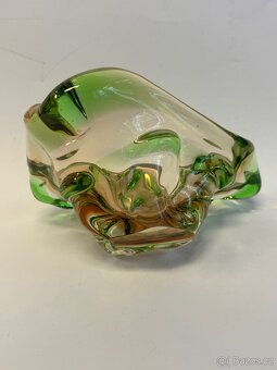 Skleněný popelník - 4