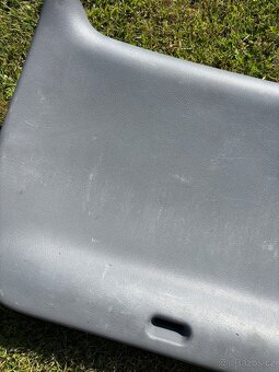 Prodám zadní vyplň kufru Škoda Octavia - 4