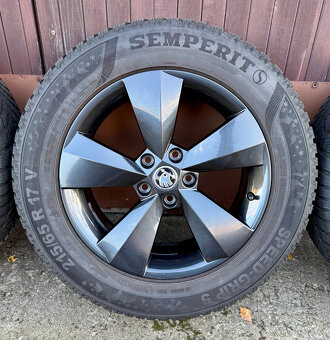 Alu originál škoda nanuq 5x112 R17 - 4