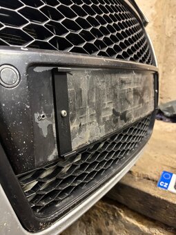 Bezrámečkové držáky SPZ - 4