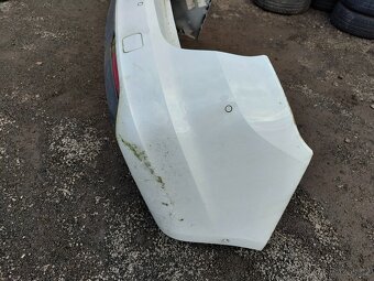 Díly zadní část Astra K - combi - Y40R - 4