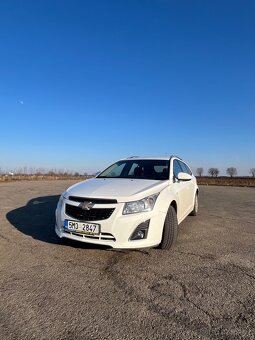 Chevrolet Cruze kombi - 4