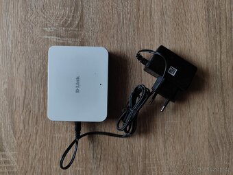 Switch 8 a 4 port 1Gb - 4