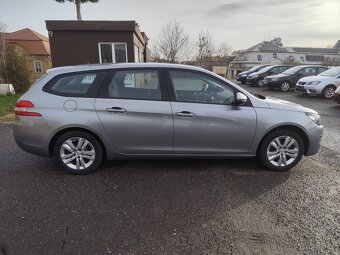 Peugeot 308 SW 1.2i,96kw.PureTech.R.V.7/2014.STK Nová - 4