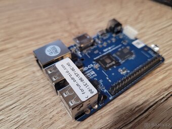 ODROID C5 + case - 4