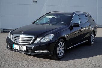 Mercedes-Benz E 220 220 CDI BlueEfficiency - 4