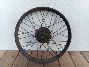 Přední kolo ČZ125/150c - 4