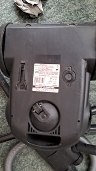 ELEKTRICKÝ VYSAVAČ DAEWOO RCC-250B BEZSÁČKOVÝ PRODÁM - 4