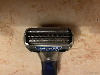 Prodám holící strojek Panasonic  ES SL 41. - 4