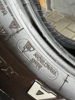 1x BFGoodrich all-terrain T/A KO2 285/70 r17 - 4
