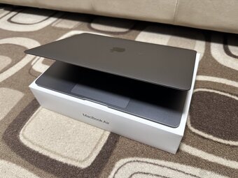 APPLE MACBOOK AIR 13” 2020 M1/16GB RAM/256GB - 4