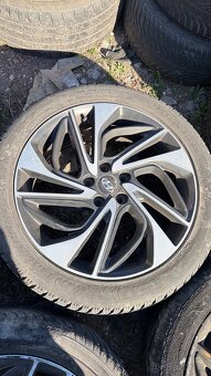 245/45/19Hyundai Tucson - 4
