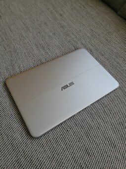 Tablet Transformer Book řady T100 zn. Asus - 4