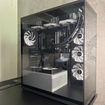 Herní PC – 9070 XT / Ryzen 7800X3D / 32GB DDR5 / ZÁRUKA - 4