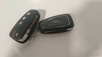 FORD C-MAX - 4