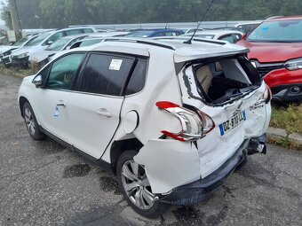 Peugeot 2008 1,2 PureTech 110 - 4