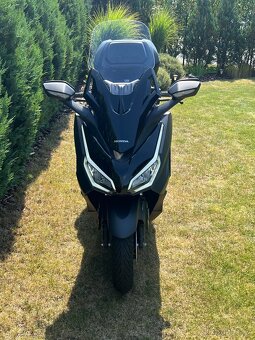 Honda Forza 125 - 4