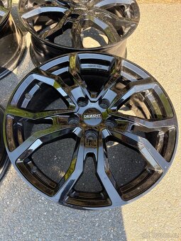 Alu disky 5x114,3 7,5Jx18 - 4