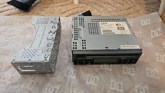 Subaru originál radio - 4