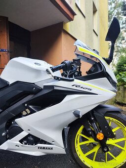 Yamaha YZF125R - 4