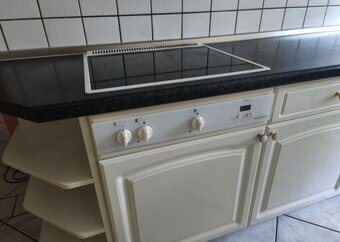 Bílá dubová linka se spotřebiči,7327 - 4