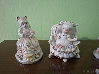 Sada 7 porcelánových sošek – výška 13 cm - 4