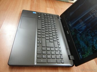 Acer TravelMate P- 256, Velmi dobrý stav - 4