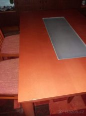 Jídelní stůl, židle - 4