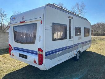 Karavan Hobby De Luxe 495 UL 2009, Předstan Isabella, TV - 4