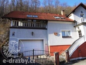 Rodinný dům, zahrada a pozemek v obci Městečko, okr. Rakovní - 4