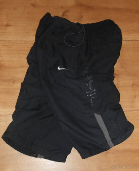 5 x pánské tričko, 3/4 kalhoty NIKE vel.L-XL - 4
