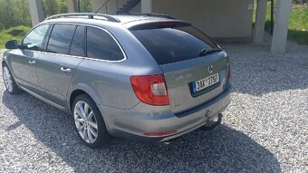 Superb II 2.0 TDI/125kW - 4