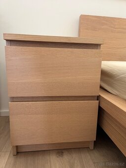 Postel Ikea 140x200 + nocni stolek - 4