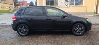 VW Golf VI 2.0 Tdi - 4