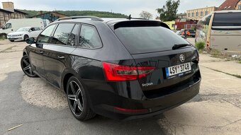 Skoda Superb/2015/DSG/NOVA STK/ - 4