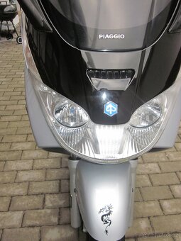 piaggio x8 200.Model 2006.nová STK,Moc hezky stav. - 4