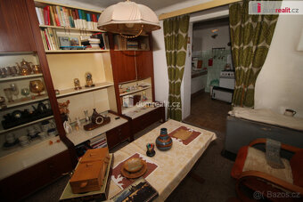 Pěkný domek s pozemkem a zahradou v klidné lokalitě Kbely u - 4