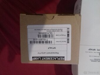 Projektor NEC NP310 - 4