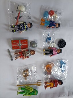 Sada nových postaviček Playmobil 3 ks - 4